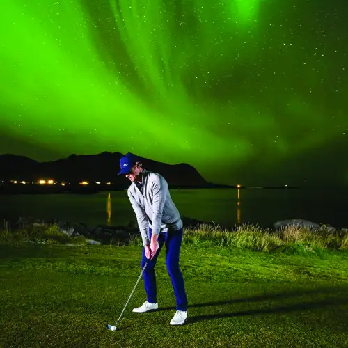 golf-northern-norway-northern-lights-aurora-borealis-norwegian-adventure-company.jpg – Norwegian Adventure Company