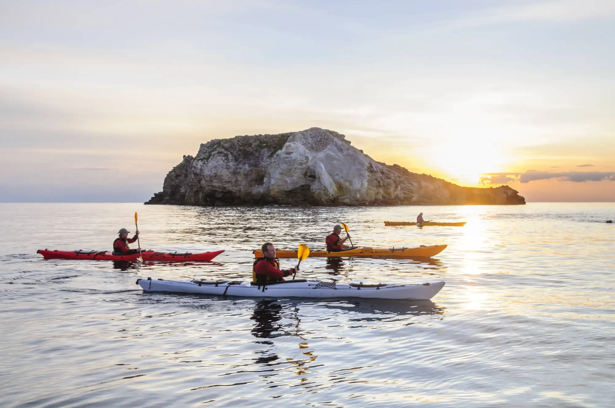 kayak-northern-norway-81000409-norwegian-adventure-company.jpg – Norwegian Adventure Company