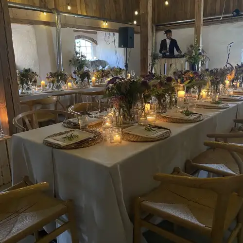 selskap-03-kvitnes-halvar-ellingsen-gourmet-food-mat-restaurant-gastronomy-gard-food-to-table-arctic-north-vesteralen-lofoten-norway-nordland-ocean-farming-wine-vin-eivind-hindahl-natvig-norwegian-adventure-company.JPG – Norwegian Adventure Company