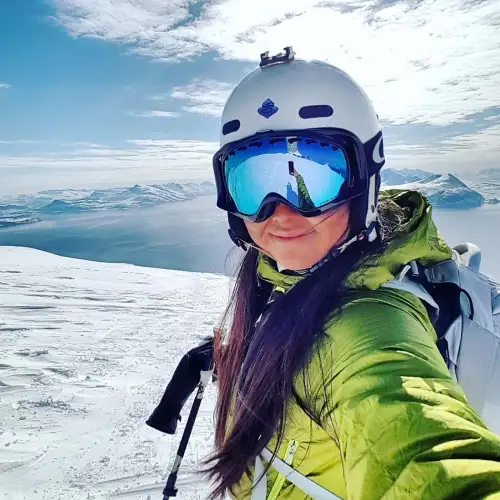 Arctic ski & sail on a classic yacht – Norwegian Adventure Company