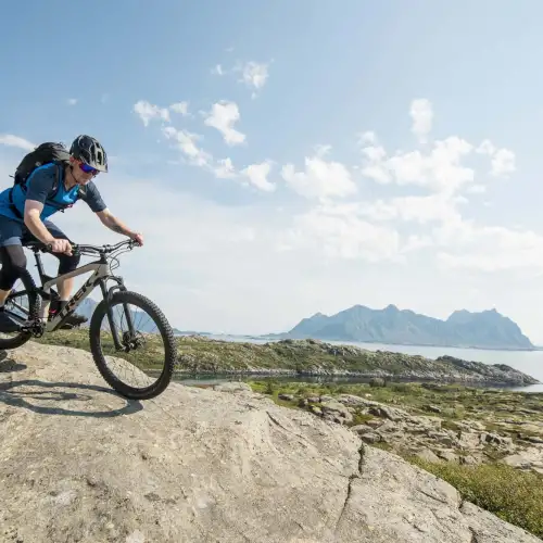 Bike-and-Sail-mountain-biking-Lofoten-MS-Gamle-Salten-Norway--Arctic-Haute-Route-Norwegian-Adventure-Company-08.jpg – Norwegian Adventure Company