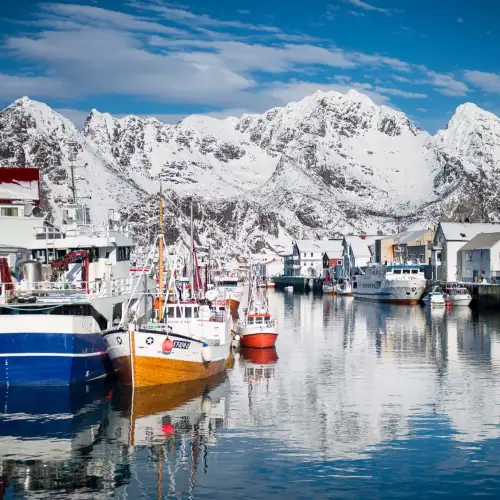 Et av Lofotens mest populære fiskevær – Norwegian Adventure Company
