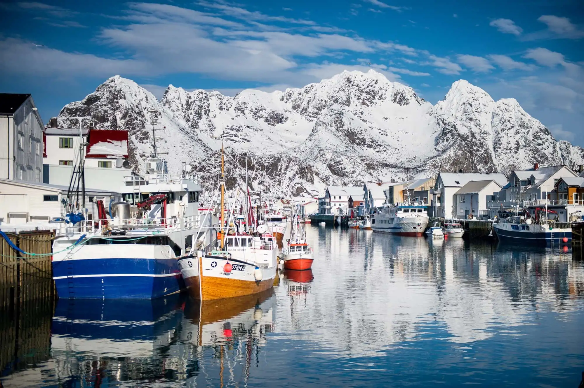 Et av Lofotens mest populære fiskevær – Norwegian Adventure Company