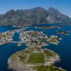 One of Lofoten’s most popular fishing villages – Norwegian Adventure Company