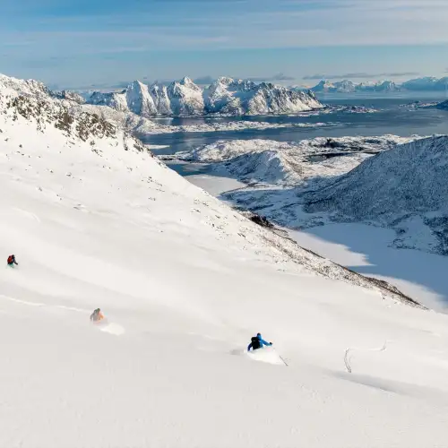 Ski-and-Sail-Ski-touring-Lofoten-Norway-Arctic-Haute-Route-Norwegian-Adventure-Company-02.jpg – Norwegian Adventure Company