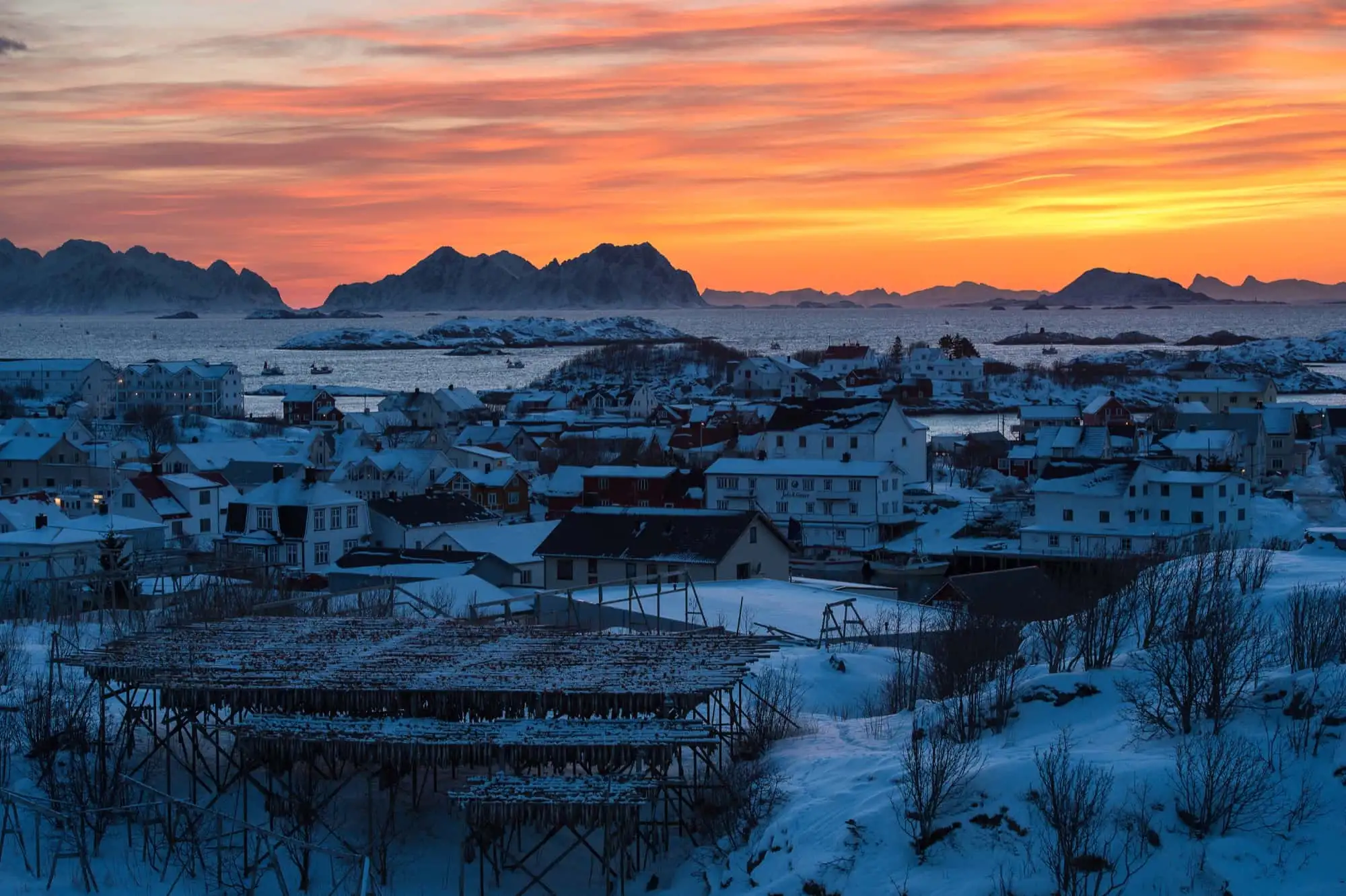 Ski-and-Sail-Ski-touring-Lofoten-Norway-Arctic-Haute-Route-Norwegian-Adventure-Company-07.jpg – Norwegian Adventure Company