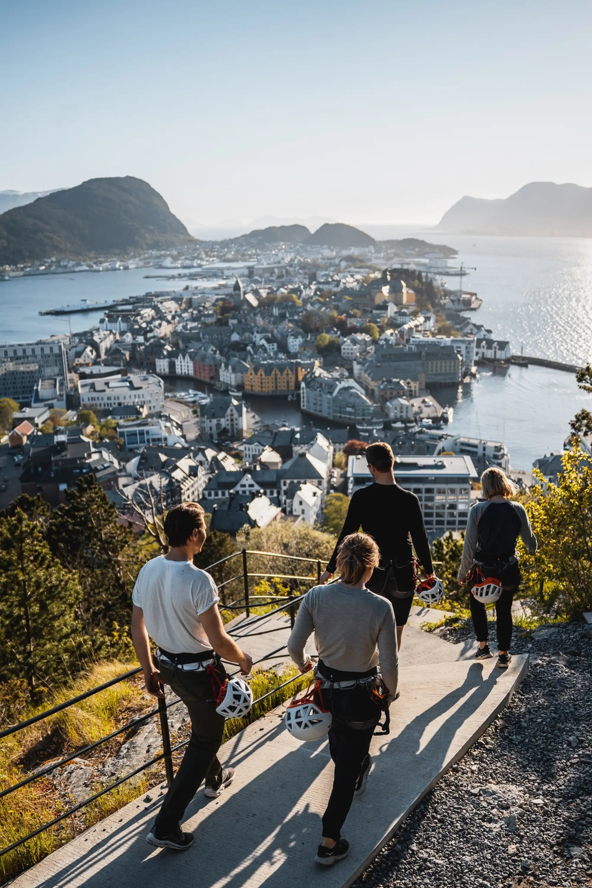 Simon Sjøkvist - Explore Ålesund – Norwegian Adventure Company