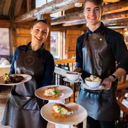 Svinøya Rorbuer – Norwegian Adventure Company