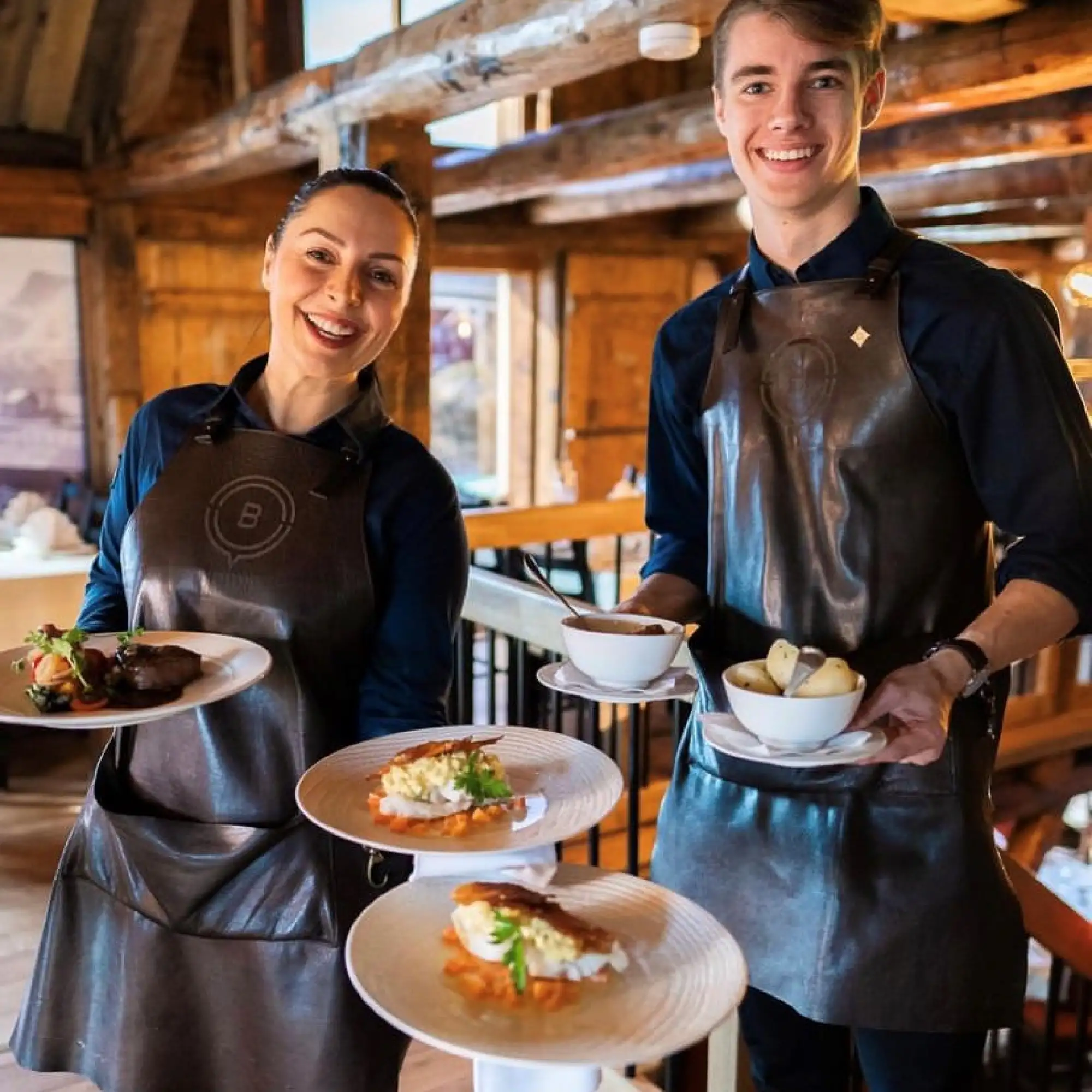 Svinøya Rorbuer – Norwegian Adventure Company