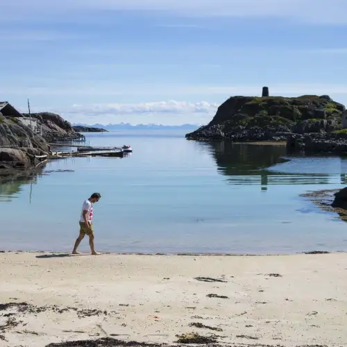 Midt i Lofoten – i sentrum av opplevelsene – Norwegian Adventure Company