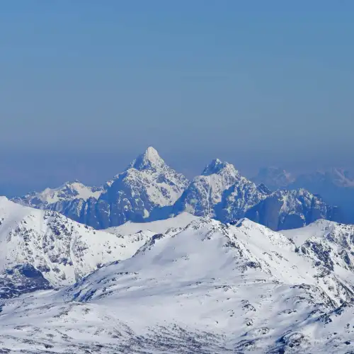 Midt i Lofoten – i sentrum av opplevelsene – Norwegian Adventure Company