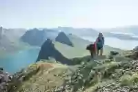 vandring-fjelltur-trekking-hiking-senja-northern-norway-norwegian-adventure-company-01.jpg – Norwegian Adventure Company