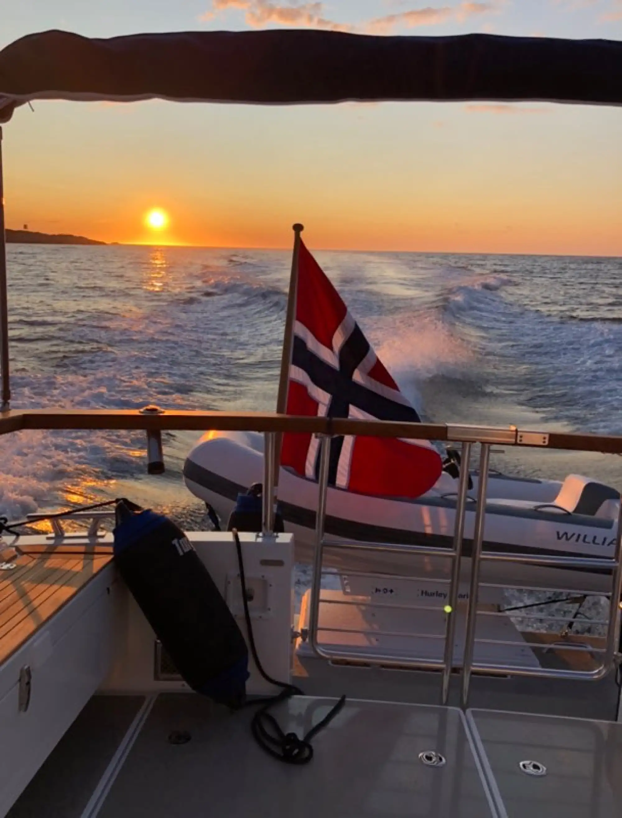 Perfekt for utflukter i Lofotens skjærgård – Norwegian Adventure Company