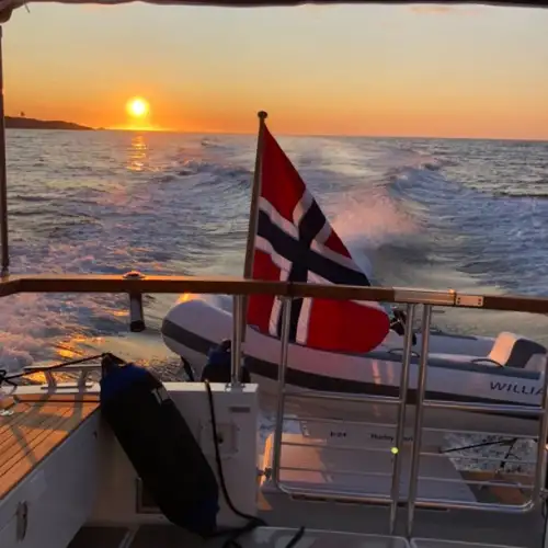 Perfekt for utflukter i Lofotens skjærgård – Norwegian Adventure Company