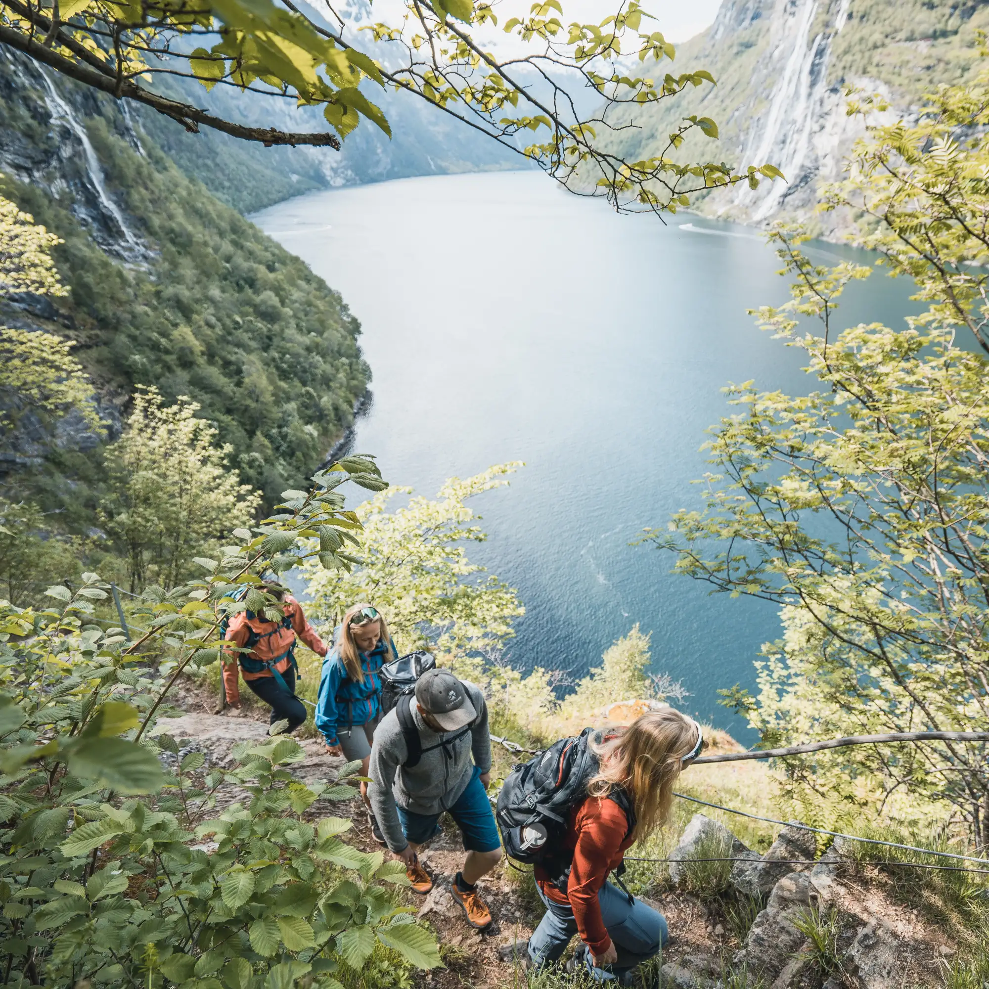 Simon Sjøkvist / 62nord – Norwegian Adventure Company