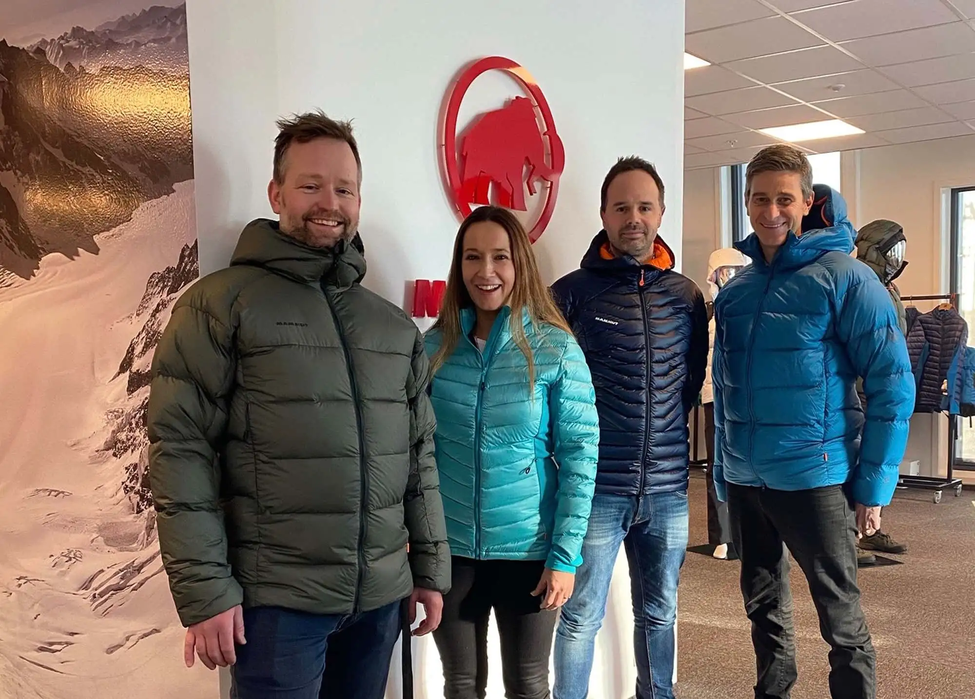 opplevelseselskapet-norwegian-adventure-company-nac-og-utstyrsprodusenten-mammut-inngaar-strategisk-samarbeid-fra-venstre-oeystein-halvorsen-nina-kristine-madsen-geelmuyden-espen-ramsvik-og-fredrik-geelmuyden.jpg – Norwegian Adventure Company