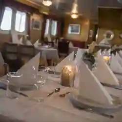 A taste of Northern Norway on the plate. In the restaurant at MS Gamle Salten you get to taste some of the best local ingredients prepared by Norwegian chef talents. – Norwegian Adventure Company