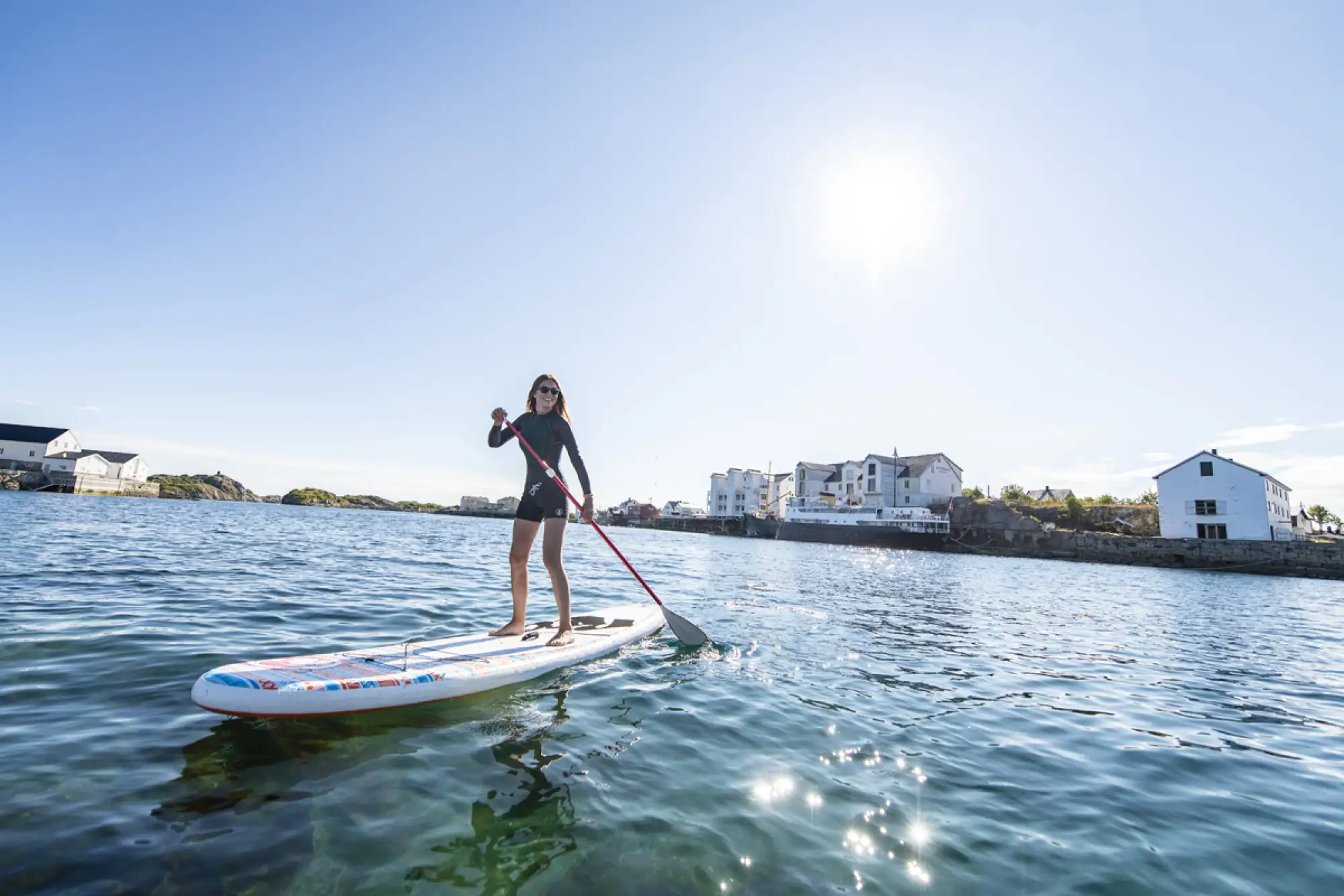 sup-i-henningsvaer-1624111605.jpg – Norwegian Adventure Company